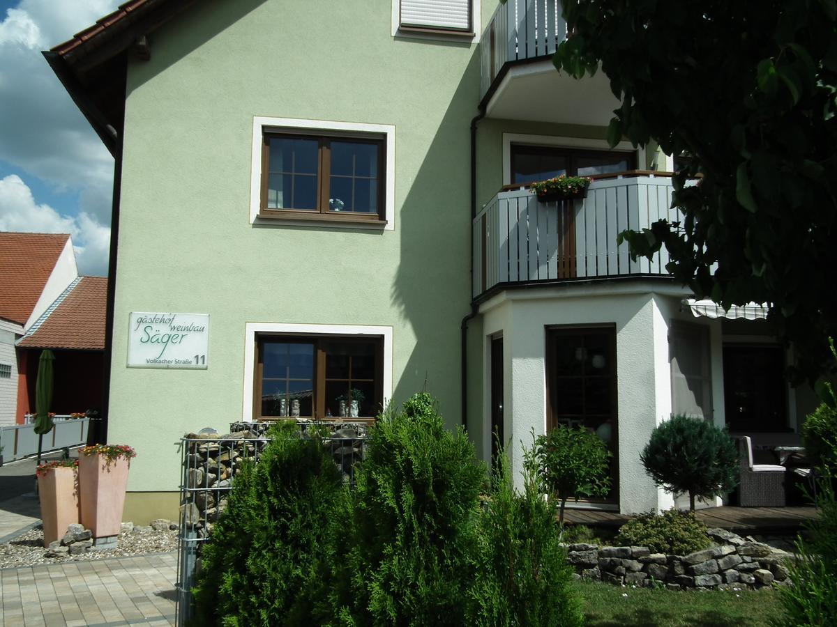 Gaestehof - Weinbau Saeger Nordheim am Main ภายนอก รูปภาพ